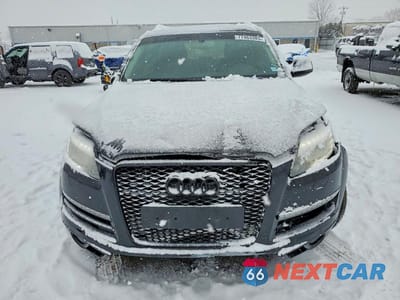 Piąte zdjęcie samochodu w środku: 2015 AUDI Q7 PREMIUM PLUS VIN:WA1LGAFE2FD009585 - miniatura