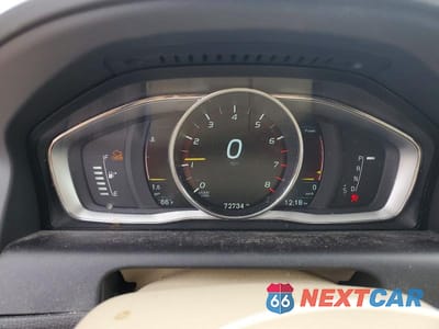 Zdjęcie 9 z 13 samochodu: 2016 VOLVO XC60 T5 PREMIER VIN:YV440MDK4G2792542 - miniatura