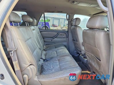 Zdjęcie 10 z 12 samochodu: 2004 TOYOTA SEQUOIA VIN:5TDZT34A04S232877 - miniatura