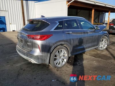 Trzecie zdjęcie samochodu z tyłu: 2021 INFINITI QX50 SENSORY VIN:3PCAJ5CB3MF101147 - miniatura