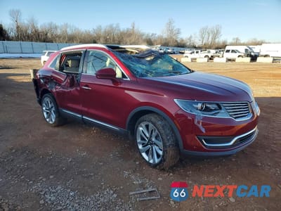 Czwarte zdjęcie samochodu z boku: 2018 LINCOLN MKX RESERVE VIN:2LMPJ8LR6JBL49894 - miniatura