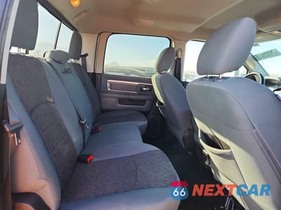 Zdjęcie 10 z 11 samochodu: 2017 RAM 2500 SLT VIN:3C6UR5DLXHG580932 - miniatura