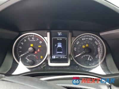 Zdjęcie 9 z 12 samochodu: 2021 TOYOTA TACOMA SR5 V6 VIN:3TMCZ5AN5MM395340 - miniatura