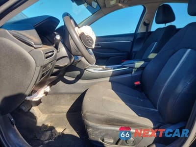 Zdjęcie 7 z 12 samochodu: 2021 HYUNDAI SONATA SEL VIN:5NPEL4JA7MH087996 - miniatura