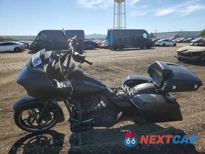 Trzecie zdjęcie samochodu z tyłu: 2015 HARLEY-DAVIDSON FLTRXS ROAD GLIDE SPECIAL VIN:1HD1KTM11FB650907 - miniatura