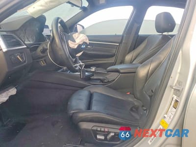 Zdjęcie 7 z 12 samochodu: 2018 BMW 330 I VIN:WBA8B9G53JNU96769 - miniatura