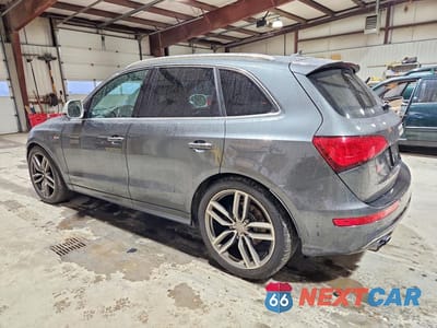 Drugie zdjęcie samochodu z przodu: 2015 AUDI SQ5 PREMIUM PLUS VIN:WA1CGAFP9FA077966 - miniatura