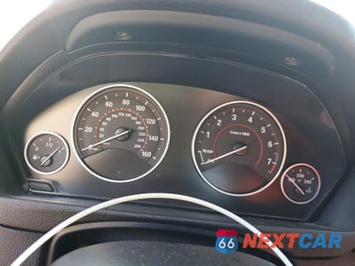 Zdjęcie 9 z 13 samochodu: 2016 BMW 328 XI SULEV VIN:WBA8E3G5XGNU00424 - miniatura