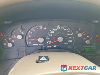 Zdjęcie 9 z 13 samochodu: 2005 FORD EXPLORER EDDIE BAUER VIN:1FMZU74K95UA26284 - miniatura