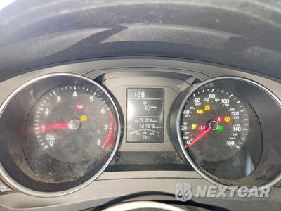 Zdjęcie 9 z 12 samochodu: 2016 VOLKSWAGEN JETTA S VIN:3VW267AJ3GM270111 - miniatura