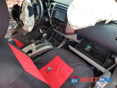 Zdjęcie 8 z 12 samochodu: 2014 TOYOTA TACOMA PRERUNNER VIN:5TFTX4GN0EX036190 - miniatura