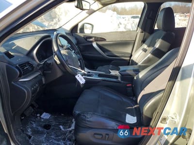 Zdjęcie 7 z 13 samochodu: 2023 MITSUBISHI ECLIPSE CROSS SE VIN:JA4ATWAAXPZ001131 - miniatura
