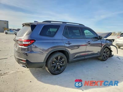 Trzecie zdjęcie samochodu z tyłu: 2025 HONDA PILOT BLACK VIN:5FNYG1H91SB175076 - miniatura