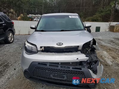 Piąte zdjęcie samochodu w środku: 2016 KIA SOUL BASE VIN:KNDJN2A24G7828488 - miniatura