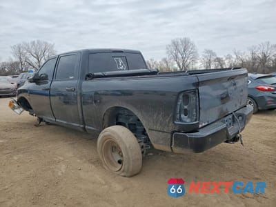 Drugie zdjęcie samochodu z przodu: 2015 RAM 2500 SLT VIN:3C6UR5DL3FG516373 - miniatura