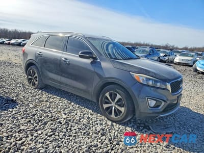 Czwarte zdjęcie samochodu z boku: 2016 KIA SORENTO EX VIN:5XYPH4A19GG005319 - miniatura