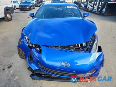 Piąte zdjęcie samochodu w środku: 2025 SUBARU BRZ LIMITED VIN:JF1ZDBE15S9702926 - miniatura