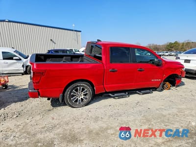 Trzecie zdjęcie samochodu z tyłu: 2022 NISSAN TITAN SV VIN:1N6AA1EF1NN100152 - miniatura