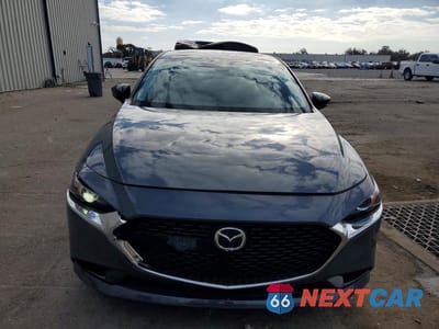 Piąte zdjęcie samochodu w środku: 2023 MAZDA 3 PREFERRED VIN:3MZBPACM5PM377825 - miniatura