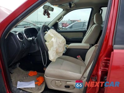 Zdjęcie 7 z 12 samochodu: 2008 FORD EXPLORER XLT VIN:1FMEU63E38UA10509 - miniatura