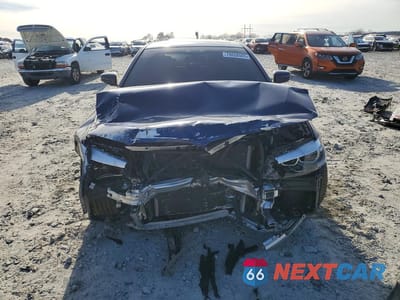 Piąte zdjęcie samochodu w środku: 2018 BMW 540 I VIN:WBAJE5C5XJG917799 - miniatura