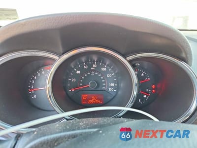 Zdjęcie 9 z 13 samochodu: 2012 KIA SORENTO LX VIN:5XYKT3A69CG248444 - miniatura