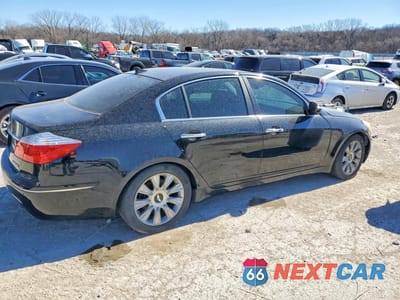 Trzecie zdjęcie samochodu z tyłu: 2009 HYUNDAI GENESIS VIN:KMHGC46E89U058097 - miniatura