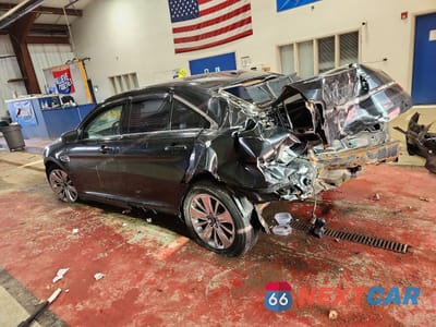 Drugie zdjęcie samochodu z przodu: 2010 FORD TAURUS LIMITED VIN:1FAHP2FW0AG114469 - miniatura