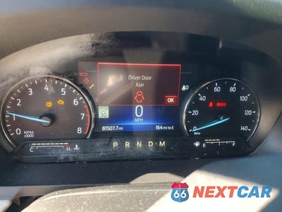 Zdjęcie 9 z 13 samochodu: 2020 FORD EXPLORER XLT VIN:1FMSK7DH5LGB09542 - miniatura