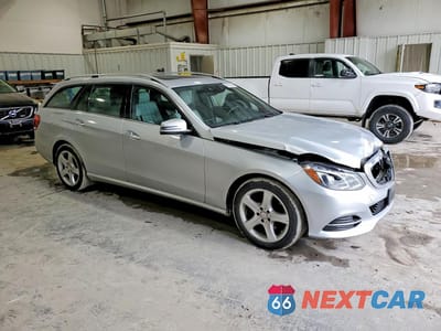 Czwarte zdjęcie samochodu z boku: 2016 MERCEDES-BENZ E 350 4MATIC WAGON VIN:WDDHH8JB9GB204780 - miniatura
