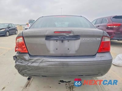 Zdjęcie 6 z 11 samochodu: 2007 FORD FOCUS VIN:1FAFP34N37W101060 - miniatura