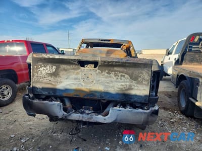 Zdjęcie 6 z 12 samochodu: 2021 RAM 2500 TRADESMAN VIN:3C6UR5CL7MG676657 - miniatura