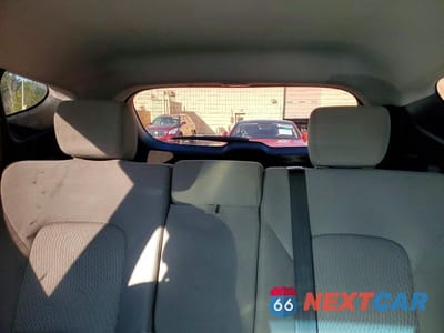 Zdjęcie 10 z 12 samochodu: 2016 HYUNDAI SANTA FE SPORT VIN:5XYZT3LB1GG350254 - miniatura