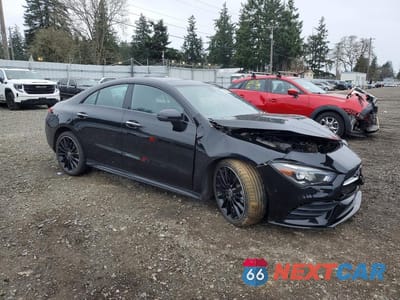 Czwarte zdjęcie samochodu z boku: 2023 MERCEDES-BENZ CLA 250 4MATIC VIN:W1K5J4HB6PN384336 - miniatura