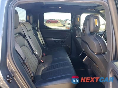 Zdjęcie 10 z 13 samochodu: 2022 RIVIAN R1T LAUNCH EDITION VIN:7FCTGAAL2NN011562 - miniatura