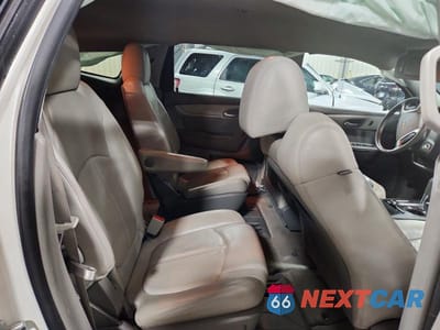 Zdjęcie 11 z 12 samochodu: 2013 CHEVROLET TRAVERSE LT VIN:1GNKVJKD4DJ239039 - miniatura