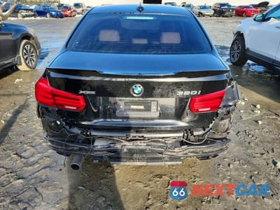 Zdjęcie 6 z 12 samochodu: 2018 BMW 320 XI VIN:WBA8E5G52JNV02884 - miniatura