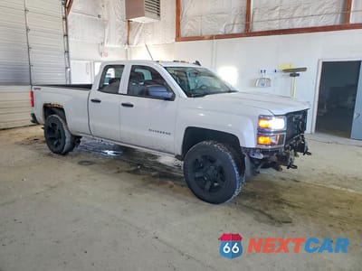 Czwarte zdjęcie samochodu z boku: 2015 CHEVROLET SILVERADO K1500 VIN:1GCVKPEC8FZ336589 - miniatura
