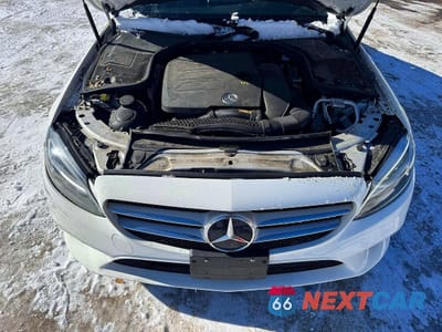 Zdjęcie 7 z 10 samochodu: 2019 MERCEDES-BENZ C 300 4MATIC VIN:55SWF8EB4KU307790 - miniatura