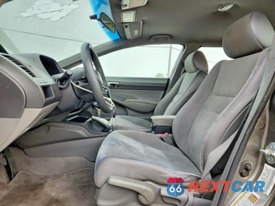 Zdjęcie 7 z 11 samochodu: 2006 HONDA CIVIC LX VIN:1HGFA16516L012716 - miniatura