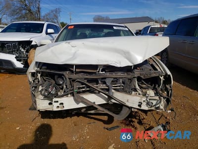 Piąte zdjęcie samochodu w środku: 2005 VOLVO S80 VIN:YV1TS592451414497 - miniatura