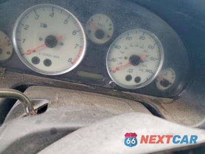 Zdjęcie 9 z 11 samochodu: 2002 MAZDA MX-5 MIATA BASE VIN:JM1NB353420222886 - miniatura