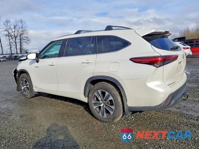 Drugie zdjęcie samochodu z przodu: 2020 TOYOTA HIGHLANDER HYBRID XLE VIN:5TDGBRCH8LS502125 - miniatura