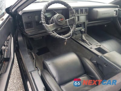 Zdjęcie 8 z 12 samochodu: 1984 CHEVROLET CORVETTE VIN:1G1AY0787E5150019 - miniatura