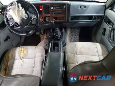 Zdjęcie 8 z 13 samochodu: 1995 JEEP CHEROKEE SE VIN:1J4FT28S5SL593627 - miniatura