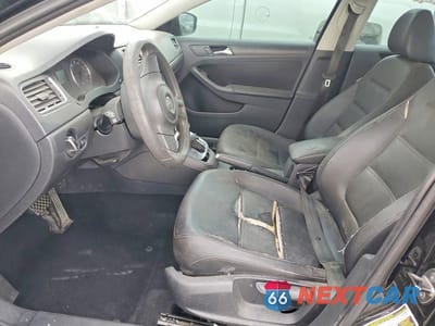 Zdjęcie 7 z 11 samochodu: 2012 VOLKSWAGEN JETTA SE VIN:3VWDX7AJ8CM070650 - miniatura