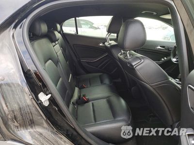 Zdjęcie 11 z 12 samochodu: 2016 MERCEDES-BENZ GLA 250 VIN:WDCTG4EB3GJ210536 - miniatura