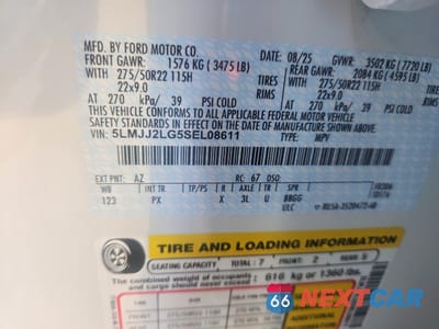 Zdjęcie 14 z 14 samochodu: 2025 LINCOLN NAVIGATOR RESERVE VIN:5LMJJ2LG5SEL08611 - miniatura