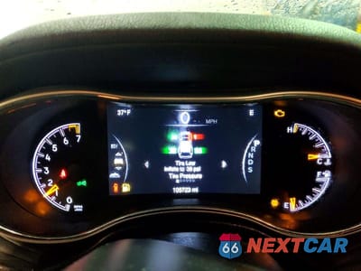 Zdjęcie 9 z 14 samochodu: 2015 JEEP GRAND CHEROKEE OVERLAND VIN:1C4RJFCG3FC159506 - miniatura
