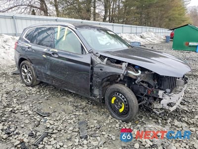 Czwarte zdjęcie samochodu z boku: 2021 BMW X3 XDRIVE30I VIN:5UXTY5C0XM9F94467 - miniatura